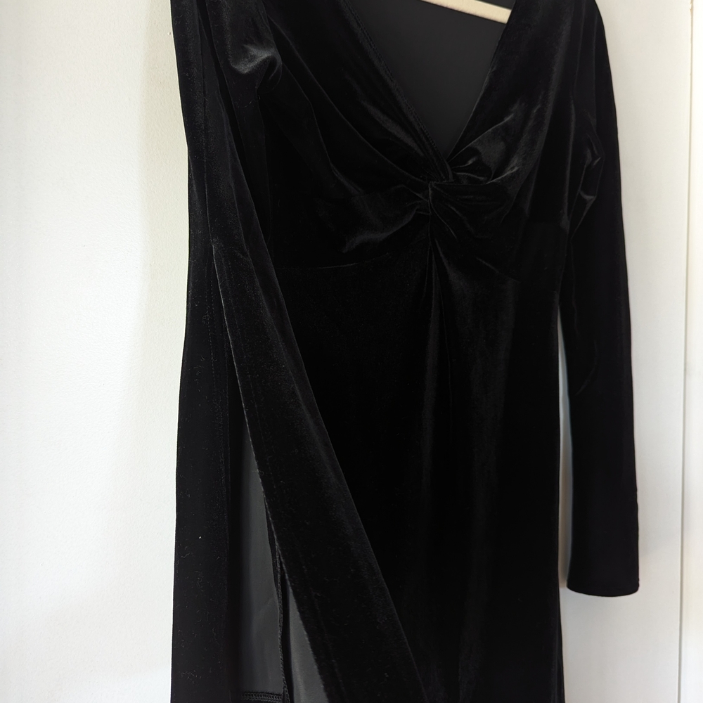 Laundry By Shelli Segal Black Velvet Midi Dress - Picture 4 of 5